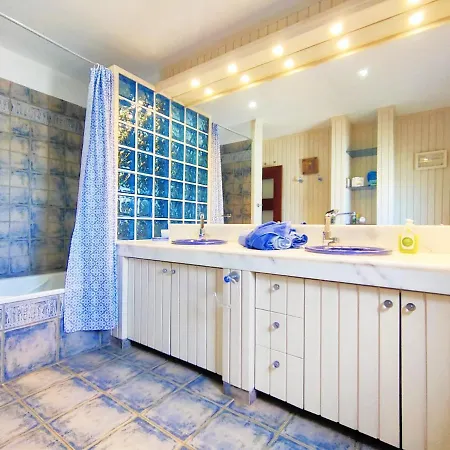 Villas Anais
