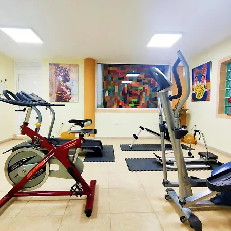 Anais Villa Callao Salvaje