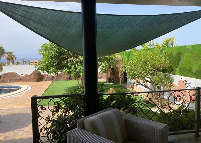 Anais * Callao Salvaje